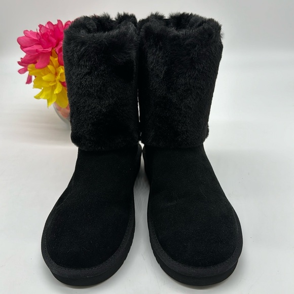 Koolaburra by UGG NWT black shin high winter boots faux fur upper WRB6608G - Picture 2 of 7